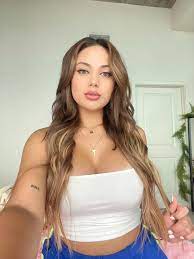 Nika Venom - 💓 | Facebook