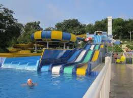 Своєю чергою, дітям висока вода додала радощів. Akvapark Akvaloo Foto Ceny Kak Dobratsya Adres Otzyvy