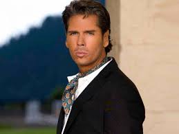 Roberto palazuelos bassols, sara luisa garcía sabaté (nacida palazuelos bassols). Roberto Palazuelos Acusa A Su Madre De Traicion