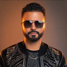 😇😊😎😈 ¿cuál es su favorita? jajaja