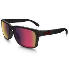 Marques articles nombreux tons de rouge promo : 8 18 Sur Lunettes De Soleil Oakley Holbrook Noire Et Rouge Lunettes Equipements Sportifs Fnac