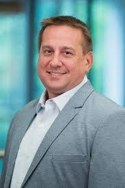 Scott Hornback's Instagram, Twitter & Facebook