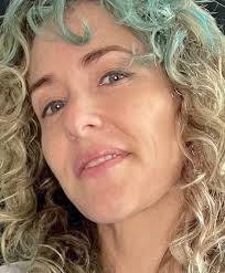 Slice Strands Certified Stylists