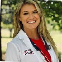 Kayla Steed's Instagram, Twitter & Facebook