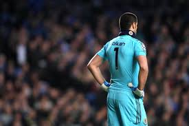 Kolunun cikmasina sebep olan forma. Millwall After Fenerbahce S Goalkeeping Legend Volkan Demirel News Shopper