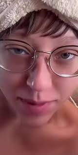 Sabrina Nichols's Instagram, Twitter & Facebook