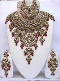 All About An Indian Bride Indian Bridal Jewelry Sets Gold Bridal Jewellery Sets Gold Jewelry Sets