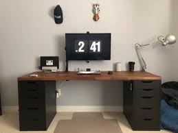Grab the ikea expedit units and a lack shelf to build this standing desk that is looking amazingly beautiful and modern. How To Prevent Your Diy Ikea Desk From Bending Remote Setups