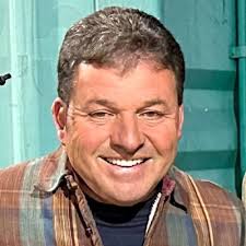 I am happy to announce that I will be serving as the new Director of  Broadcasting and play-by-play commentator for Alabama Hockey AAU this  2024-2025 season. I am very excited to continue