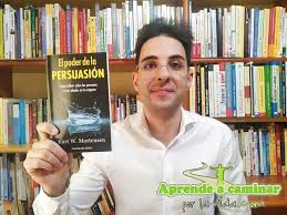 Este libro desglosa las innumerables formas de persuadir. Los 9 Mejores Libros Sobre Persuasion Influencia Y Manipulacion