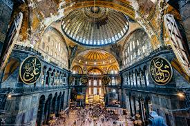 Hagia sophia museum (ayasofya muzesi) in istanbul, turkey. Hagia Sophia Die Moschee Die Eine Kirche War