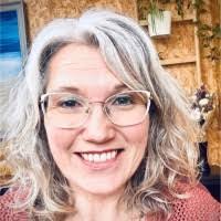 Heather Voisey's Instagram, Twitter & Facebook