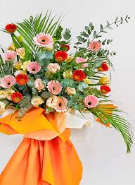 Aneka bunga tiruan smycka terlihat segar, menawarkan ide kreatif untuk menghias rumah, dan bagian terbaiknya, mereka tidak menyebabkan. Only Love Florist Ampang Jaya Kedai Bunga Free Flower Delivery To Ampang Jaya On Valentine S Day Mother S Day Only Love Florist Gifts
