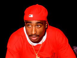 El anillo que Tupac Shakur llevaba días antes de morir, subastado por más de un millón de dólares | Actualidad | LOS40