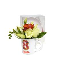 Asadar, pentru aceasta ocazie cu totul si cu totul deosebita, alege sa oferi in dar flori de 8 martie. Cana Cafea Cu Flori De 8 Martie Ziua Femeii Pentru Ea Iubita Mrgift