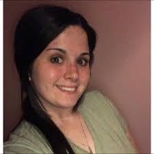 Amy Mutter's Instagram, Twitter & Facebook