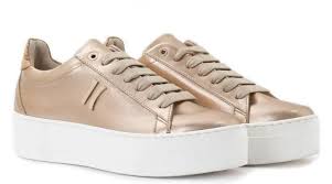 Vendita scarpe usate da donna. Alviero Martini 1st Class High Sneakers In Laminated Synthetic Leather Naked Buy On Le Sac