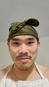 Efrain Cabrera's Instagram, Twitter & Facebook