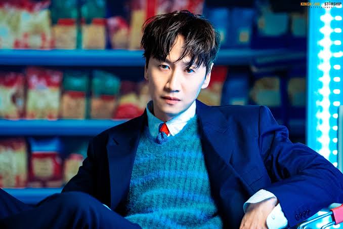 Yi Kwang-su profile