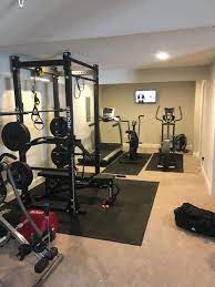 15 Small Space Home Gym Ideas Compact Workout Rooms In 2021 Small Home Gyms Small Space Home Gym Home Gym Ideas Small Basements
