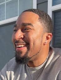 Laquan Brown's Instagram, Twitter & Facebook