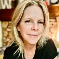 100+ perfiles de «Patty Brandt»