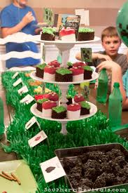 A comprehensive overview on home decoration minecraft table decorations & minecraft table + minecraft table ideas + minecraft table. Diy Minecraft Birthday Party Craft Ideas Party Favors Printables Games And More