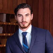 Andy Goel's Instagram, Twitter & Facebook