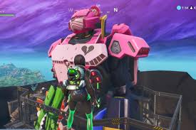 Robot live full event replay in fortnite! Fortnite S Island Now Has A Giant Robot The Verge