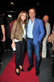 De sol pérez a flavia palmiero, las famosas muestran los trajes de baño que son tendencia. Los Famosos En El Estreno De La Obra De Flavia Palmiero