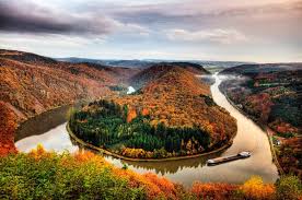 There are 16 regions in germany and saarland is the smallest of them all. The Saar Loop At Mettlach Amusing Planet