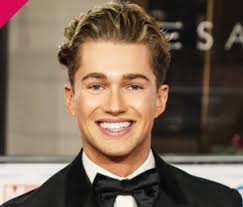 Do you know aj pritchard's age and birthday date? Aj Pritchard Bio Net Worth Age Girlfriend Partner Family Salary Tv Shows Height Birthday