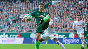 Emil peter forsberg (swedish pronunciation: Werder Bremen Thomas Delaney Muss Weiter Auf Seinen Rekord Warten Funfte Gelbe Karte Gegen Rb Leipzig Werder