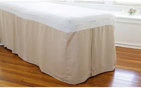 Massage Table Skirt Pesquisa Google Massage Room Treatment Room Massage Equipment