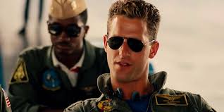 Top gun takes a look at the danger and excitement that awaits every pilot at the navy's prestigious fighter weapons school. What Happened To Slider After Top Gun Screen Rant