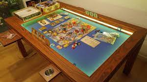 Mesas De Juego Erma Mesas De Comedor Disenadas Para Juegos De Mesa Y Rol