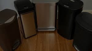 The average family generates two to five bags of kitchen trash per week, and the most common kitchen trash bins contain 13 gallons (50 liters). What Is The Standard Size Trash Can Kitchen