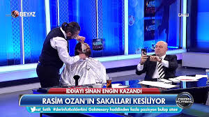 Rasim ozan kütahyalı'nın programda yaptığı ince ( 18) konuşmalar ve trollemeler videoda. Rasim Ozan Kutahyali Canli Yayinda Tras Oldu Dailymotion Video
