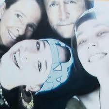 Lisa Bellizzi-Abbott updated her...