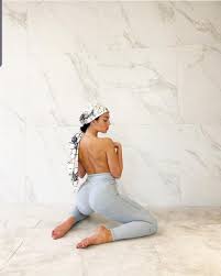 وأشارت فيه إلى الصفحة الرسمية لياسمين صبري. Buldozz On Twitter Ø§Ù„Ø¬Ù…ÙŠÙ„Ø© Ø¬ÙˆØ±Ø¬ÙŠÙ†Ø§ Ø²ÙˆØ¬Ø© ÙƒØ±ÙŠØ³ØªÙŠØ§Ù†Ùˆ Ø±ÙˆÙ†Ø§Ù„Ø¯Ùˆ Ù‚Ø¨Ù„ Ù‚Ù„ÙŠÙ„ Ù†Ø§Ø±Ø±Ø±