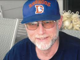 Dennis Runge's Instagram, Twitter & Facebook