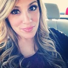 Stephanie Herold's Instagram, Twitter & Facebook