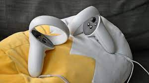 10 Tips To Make You An Oculus Quest 2 Master Vr Controller Vr Headset Oculus