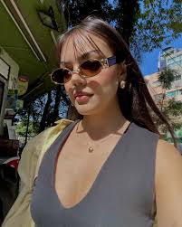 isa (@isa.av) • Instagram photos and videos