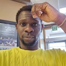 I need friends 🥹 genuine friendship . .drop a comment ill inbox u myself  🥹 ❤️