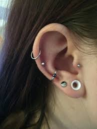 pin auf piercings