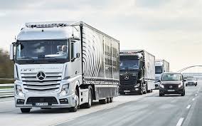 15 Best Trucks In The World Cool Trucks Pictures Mercedes Truck Mercedes Benz Trucks Trucks