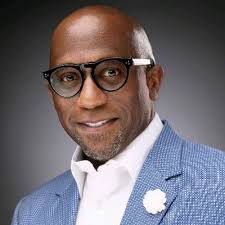 blackhistory #workon #workingin #elvintaylorstatefarm  #elvintaylorstatefarm2 #workingfor3 #believeitachieveit  #ijustwanttobesuccessful #drakefromstatefarmonthetrack