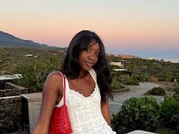 Explore Sarah Estanislau Onlyfans Packs Today