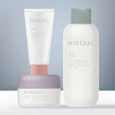 Check spelling or type a new query. Premium Vector White Gold Skin Care Or Beauty Product Packaging Set With Bottle Jar Tube Packaging
